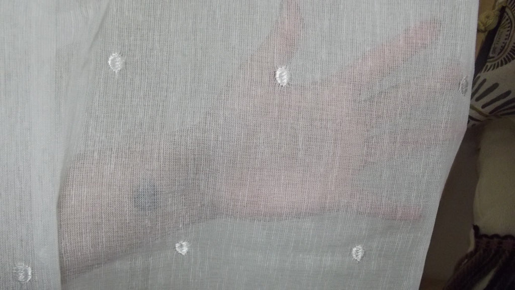 Visillo Lunares Blanco – Elegancia Atemporal y Suavidad Lumínica (140 x 260 cm)