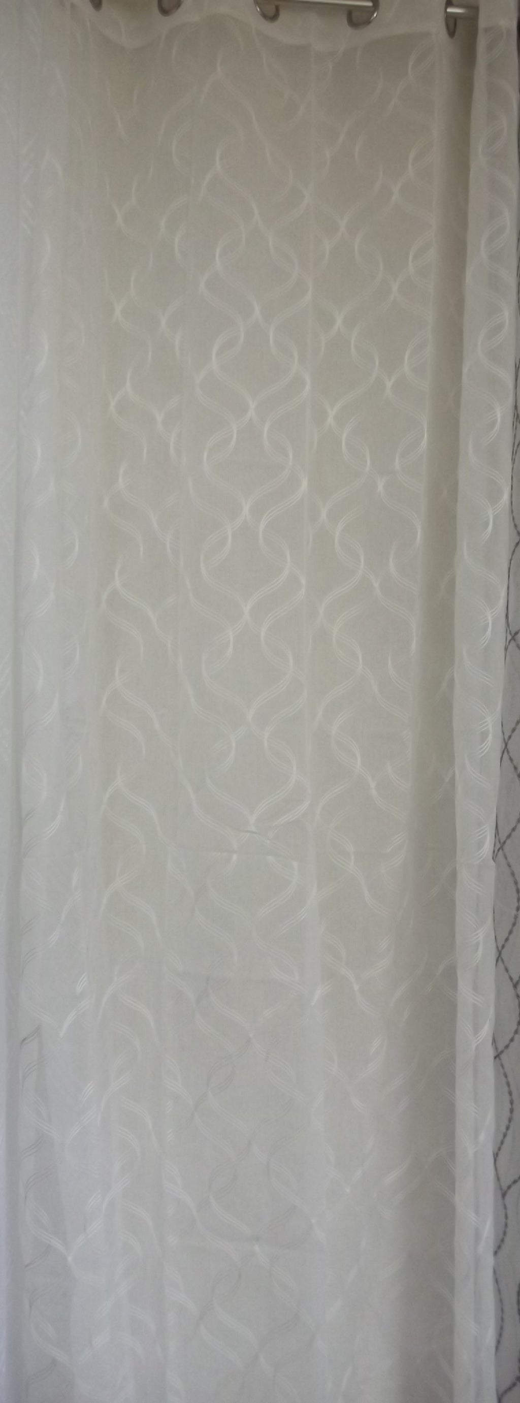 Visillo Sarah Blanco – Armonía Geométrica y Luminosidad Pura (140 x 260 cm)