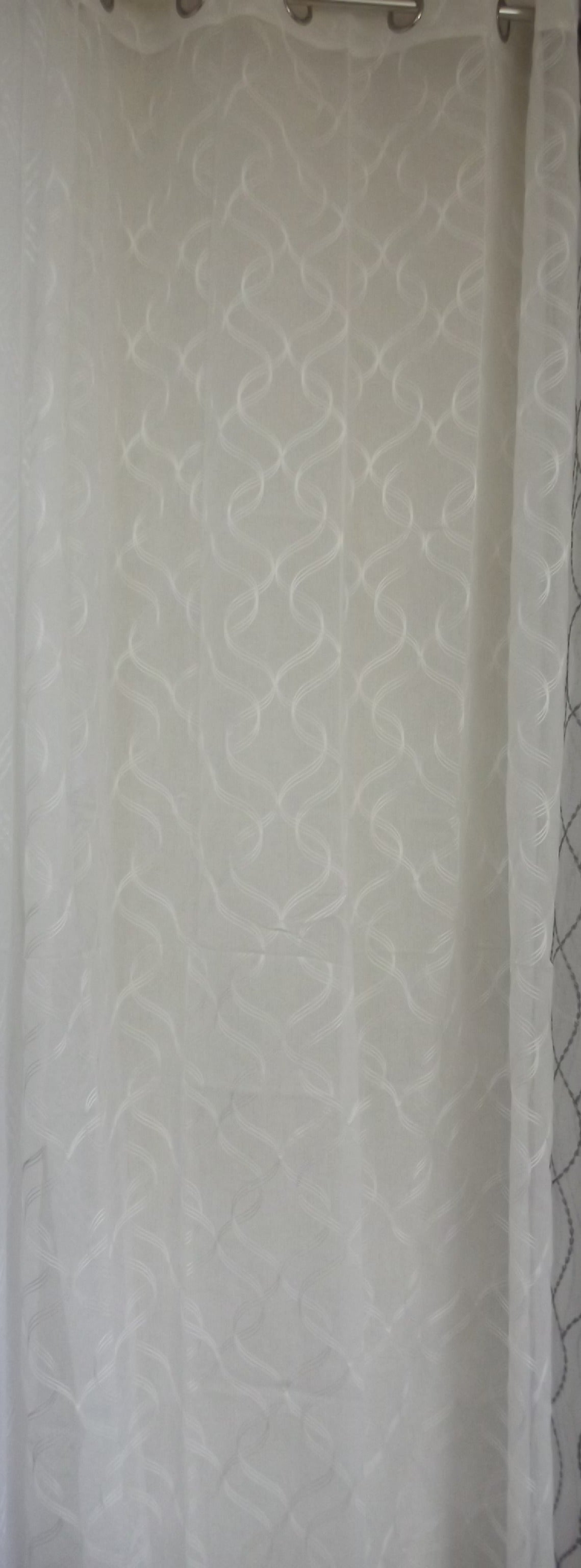 Visillo Sarah Blanco – Armonía Geométrica y Luminosidad Pura (140 x 260 cm)