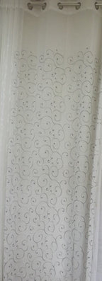 Visillo Stiloso Gris – Contraste Ornamental y Modernidad Sofisticada (140 x 260 cm)