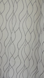 Visillo Carol – Elegancia Bordada y Diseño Moderno de Ondas