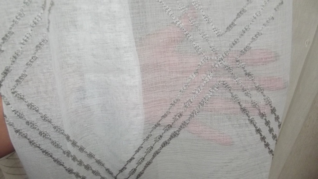 Visillo Gael Gris – Elegancia Moderna y Diseño de Rombos (140 x 260 cm)