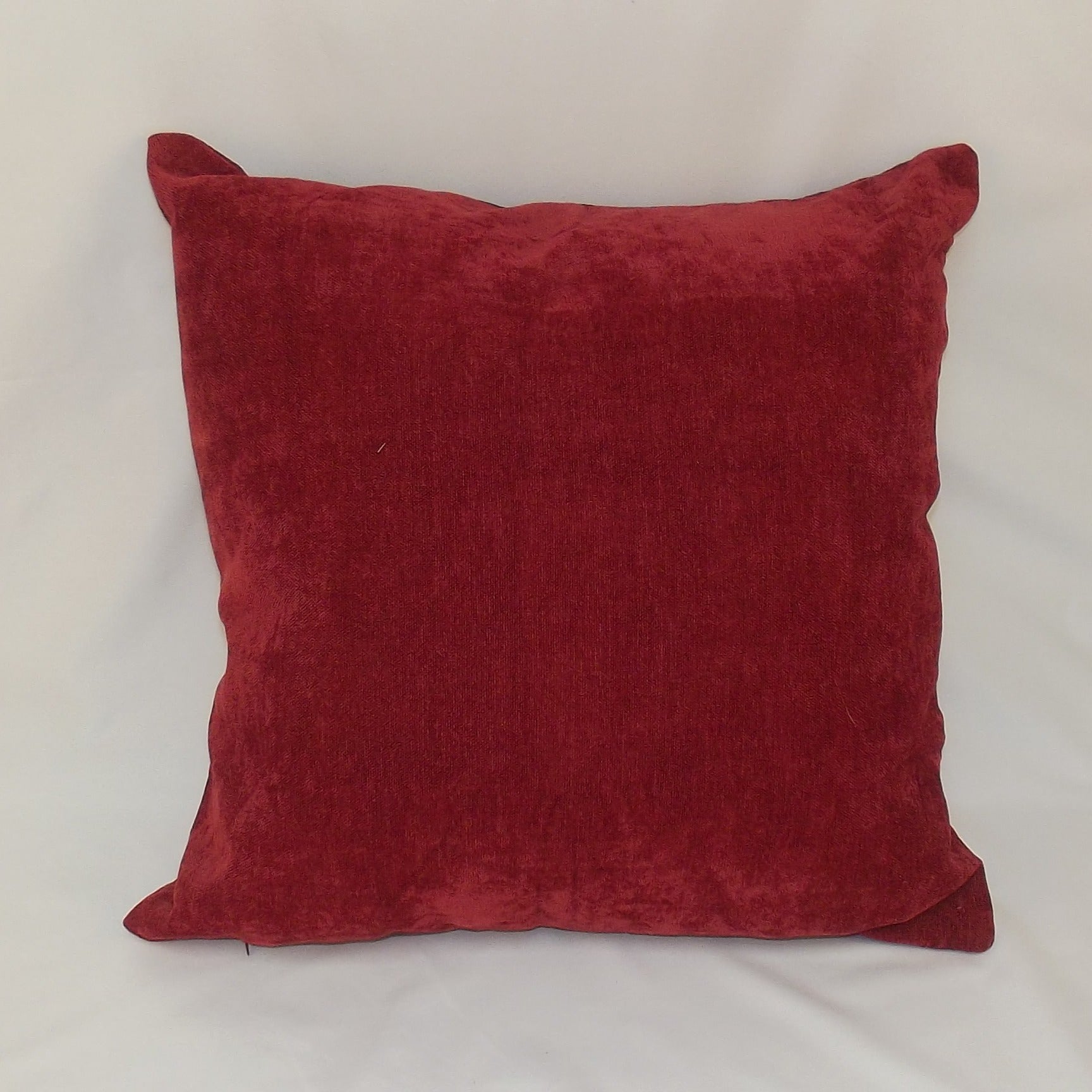 Cojín de Chenilla Básico 50x50 cm (con Relleno 300g)