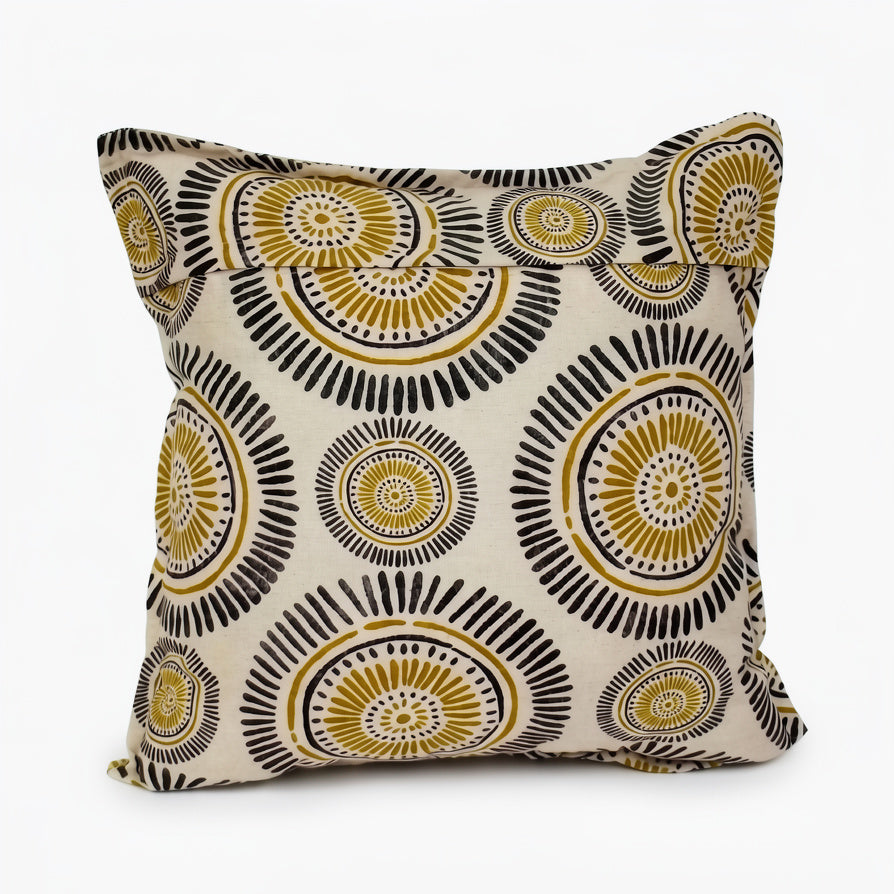 Cojín Decorativo "Sol Mostaza" – Estilo Boho