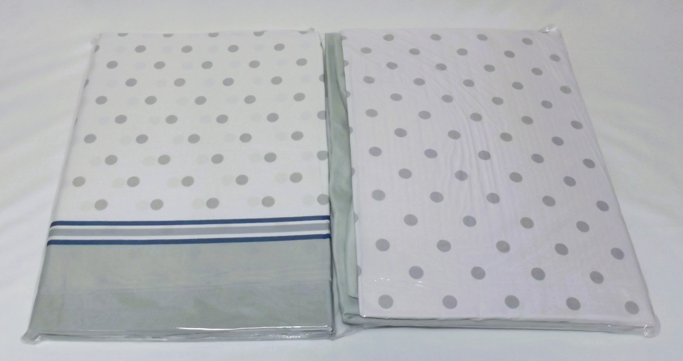 Juego de Sábanas Modelo Jamila – Sofisticación Moderna en Gris y Blanco