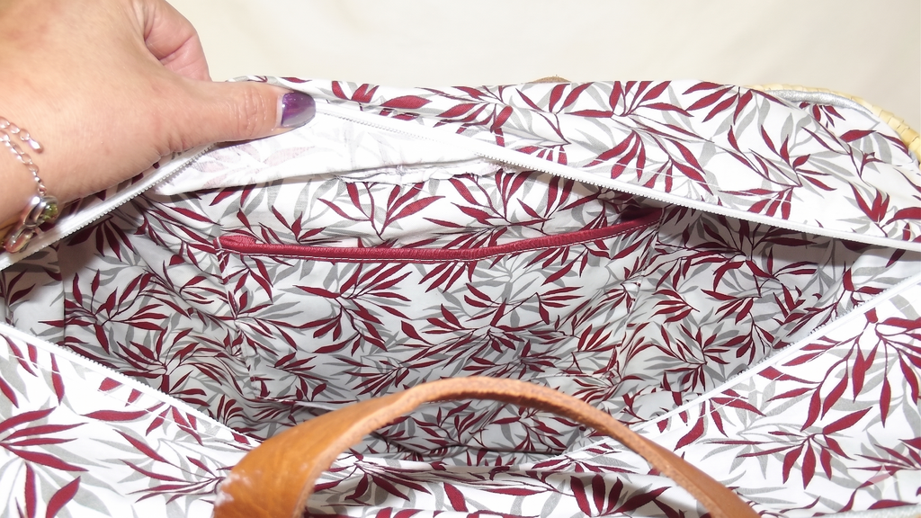 El Capazo Artesanal "Zoco Floral": Calidez, Estilo y Seguridad