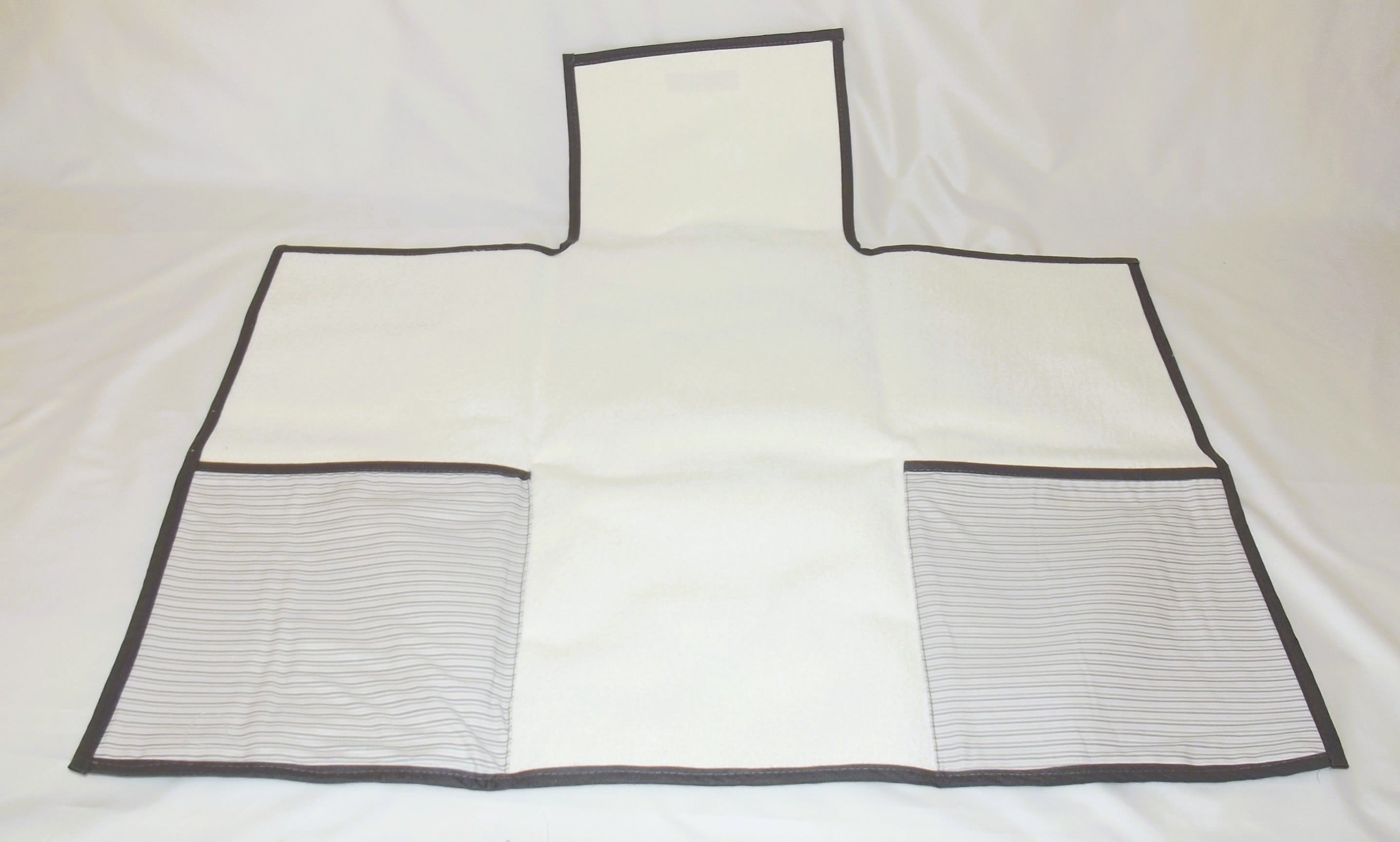 Cambiador de Pañales Impermeable y Portátil de Algodón – Diseño Artesanal