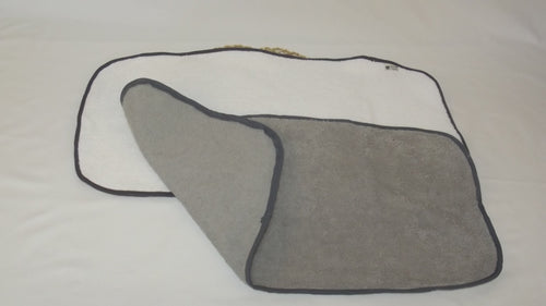 Babero de Hombro Antieructos para Bebé (62x30 cm) – Algodón y Bambú Premium